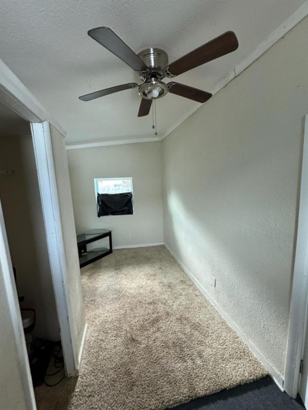 Photo of 812 N 17th Street, Fort Pierce, FL 34950 (MLS # F10542474)