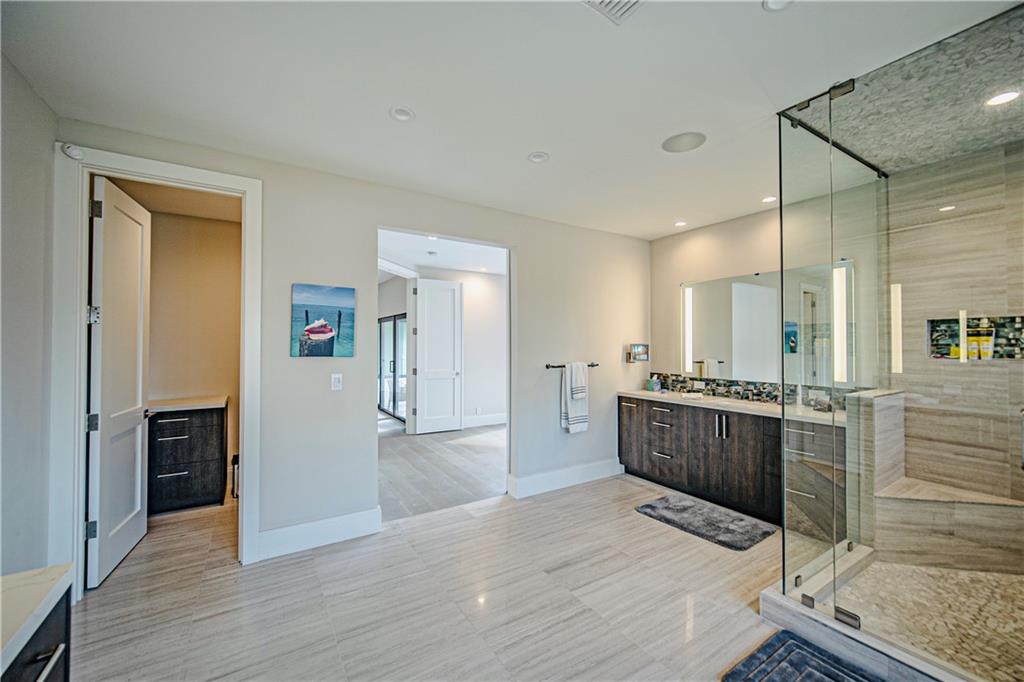 Barcelona Isle 27-10 B - Residential