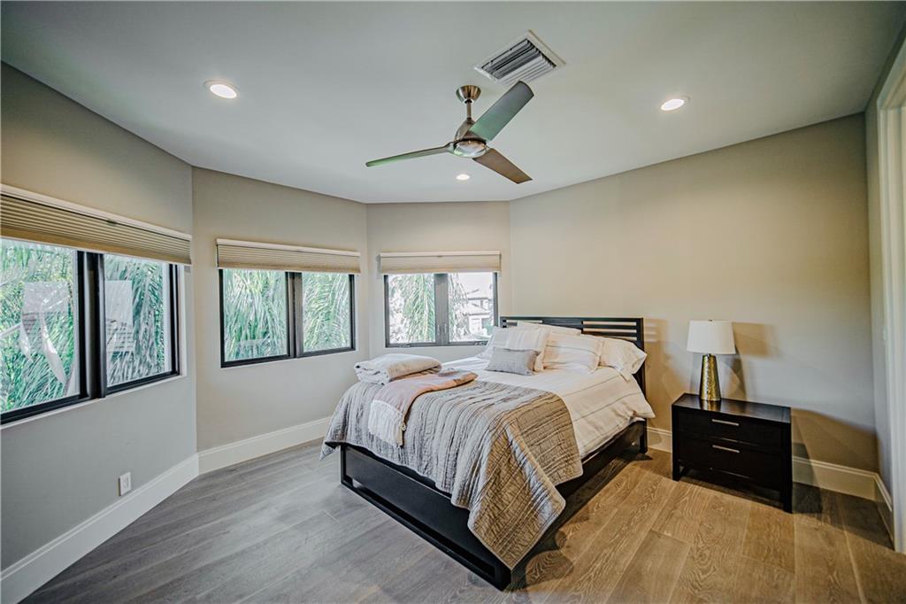 Barcelona Isle 27-10 B - Residential