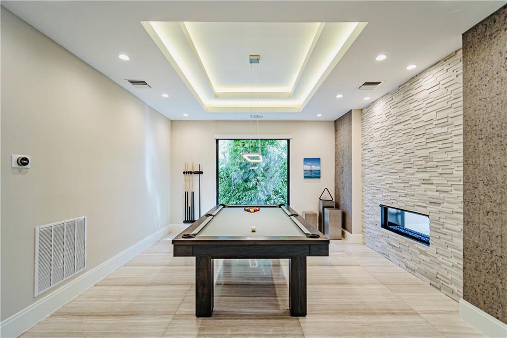 Barcelona Isle 27-10 B - Residential