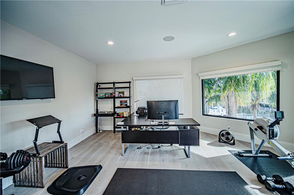 Barcelona Isle 27-10 B - Residential