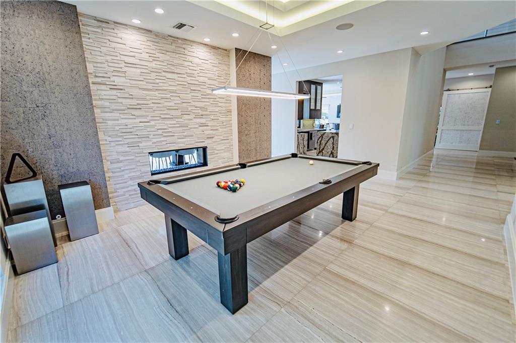 Barcelona Isle 27-10 B - Residential