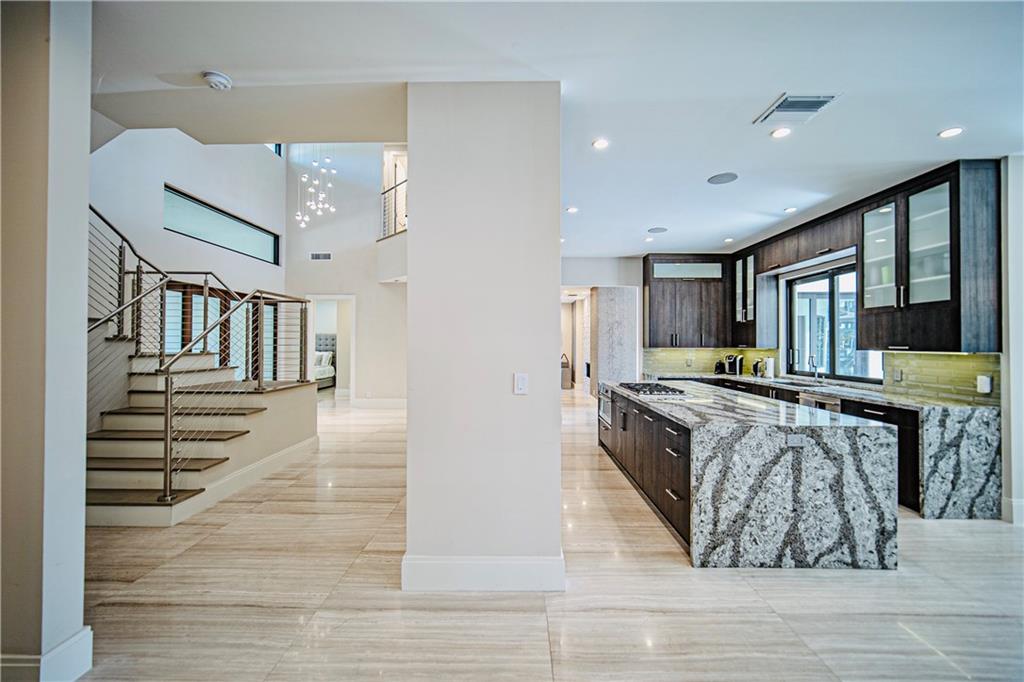 Barcelona Isle 27-10 B - Residential