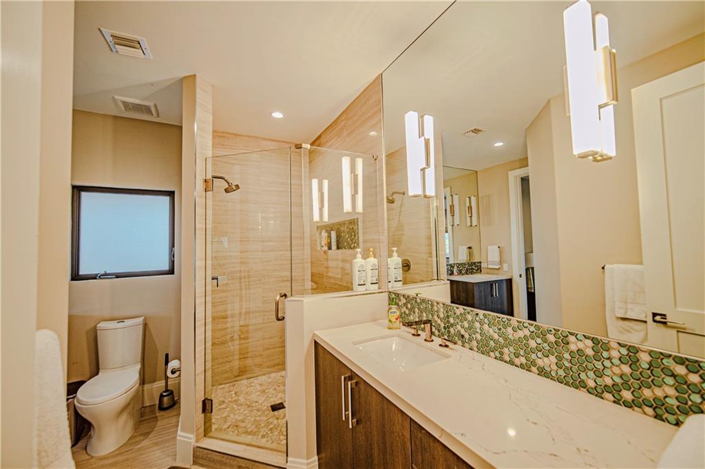 Barcelona Isle 27-10 B - Residential