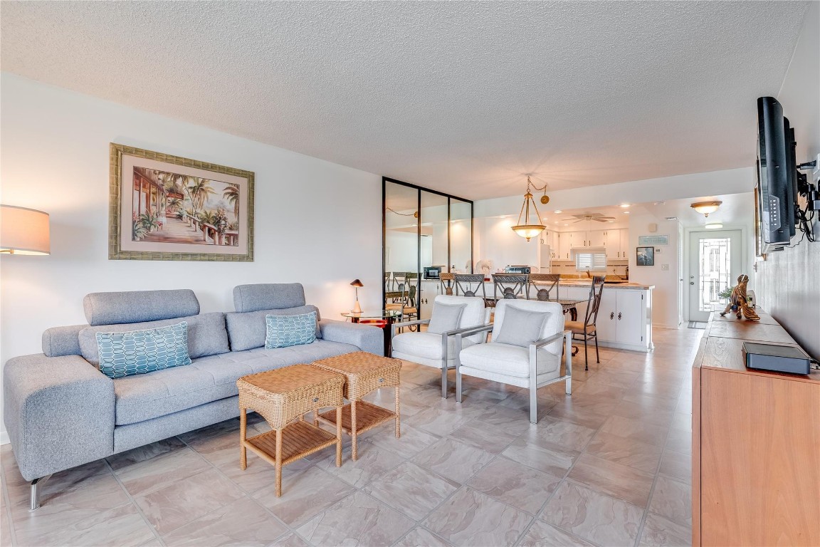 Hollybrook Golf & Tennis - Residential