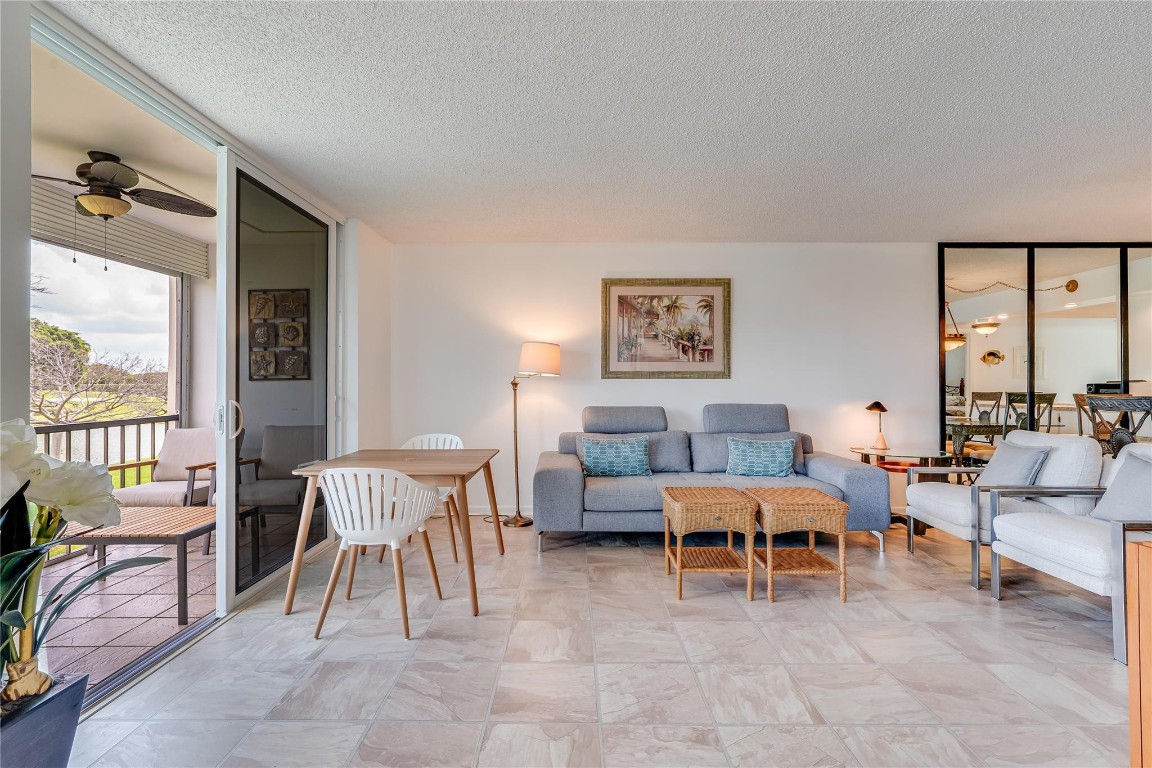 Hollybrook Golf & Tennis - Residential