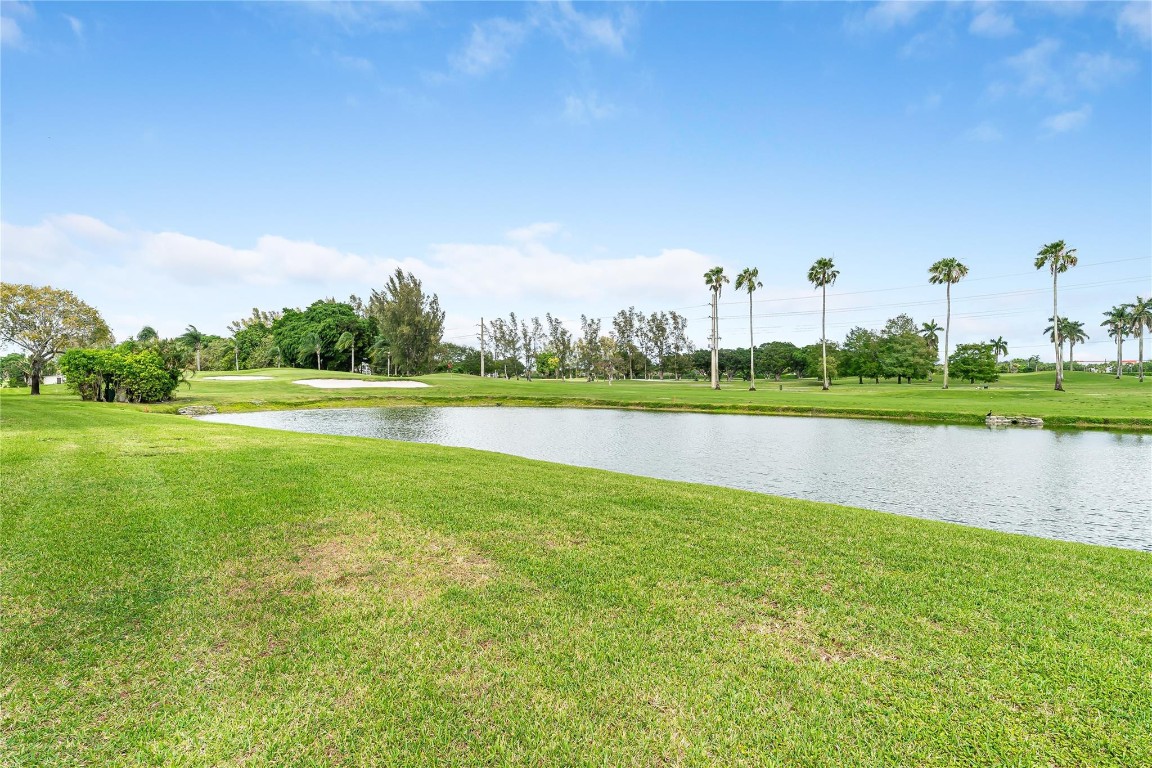 Hollybrook Golf & Tennis - Residential
