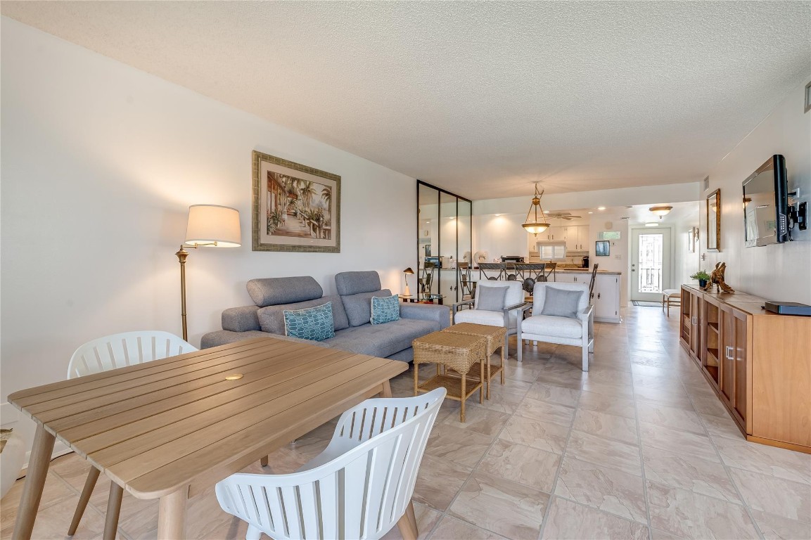 Hollybrook Golf & Tennis - Residential
