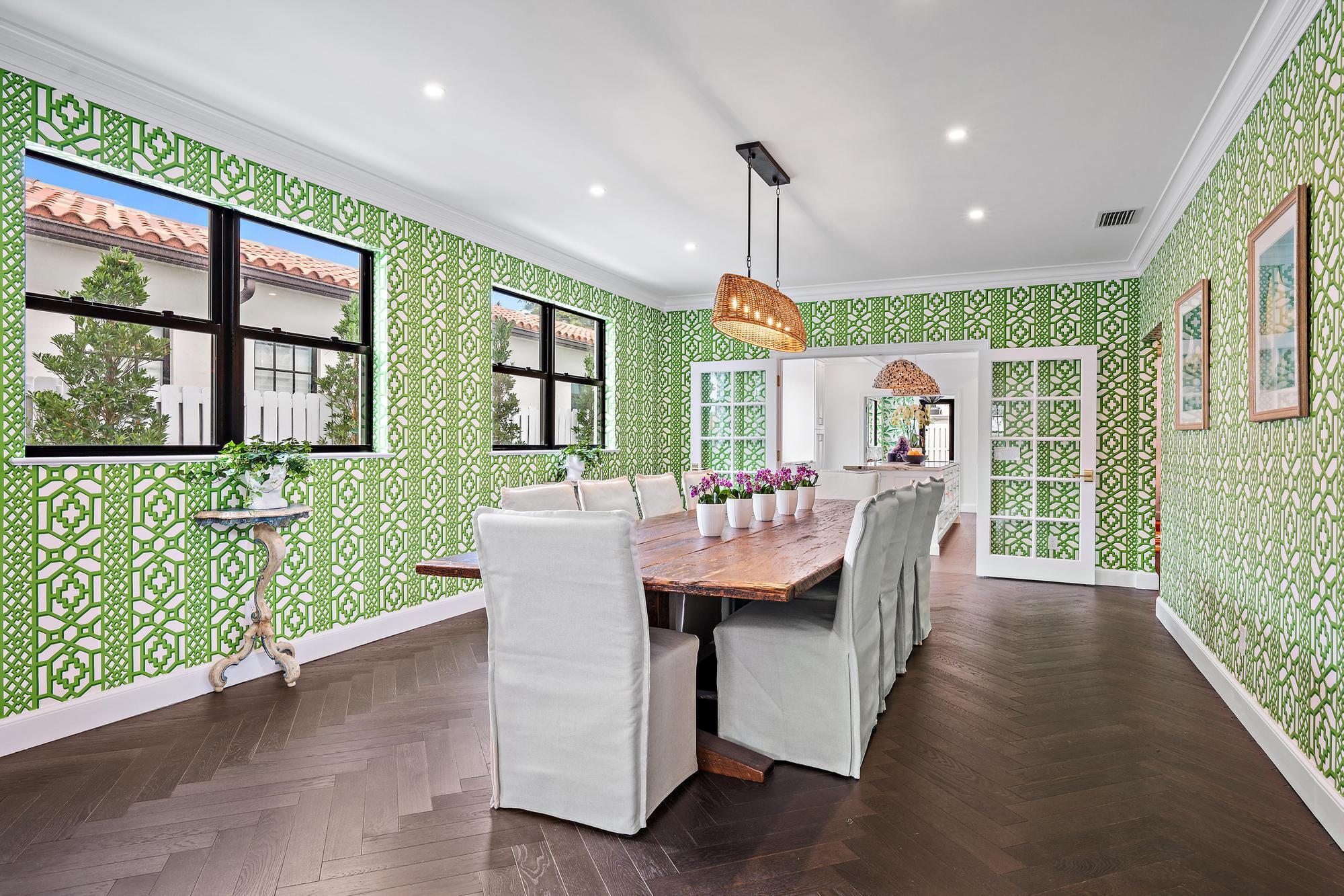 LAKE WORTH TOWN OF - Residential