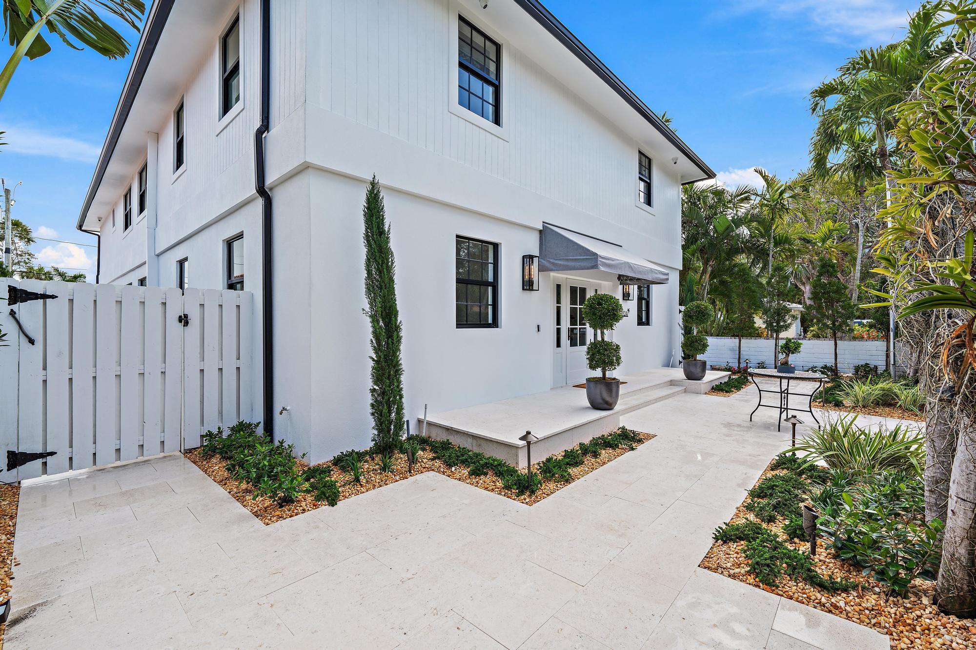 LAKE WORTH TOWN OF - Residential