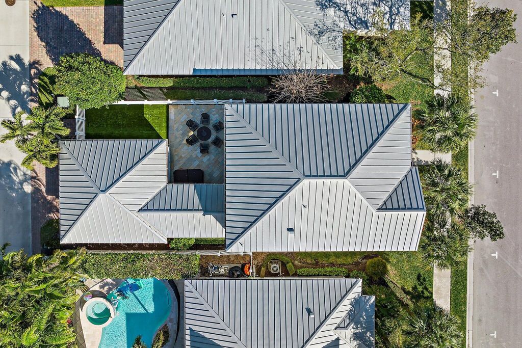 Photo of 1171 Key Largo Street, Jupiter, FL 33458 (MLS # R10962118)