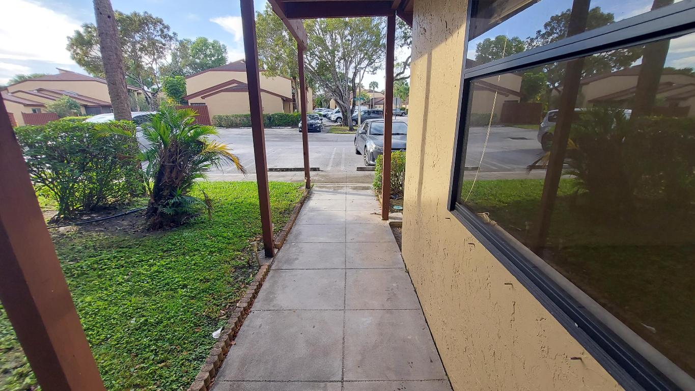 Trails at Royal Palm Beach - Residential