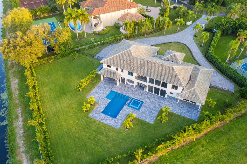 FIELDBROOK ESTATES - Residential