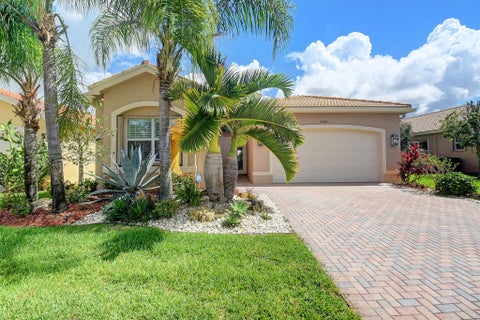 Featured picture for the property R10891539