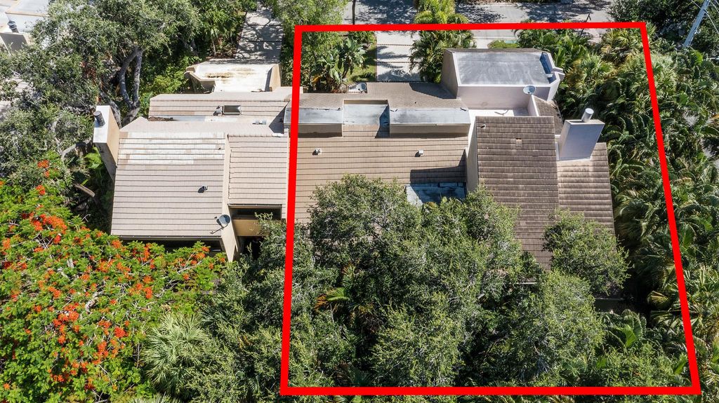 Photo of 790 St Albans Drive, Boca Raton, FL 33486 (MLS # R11100441)