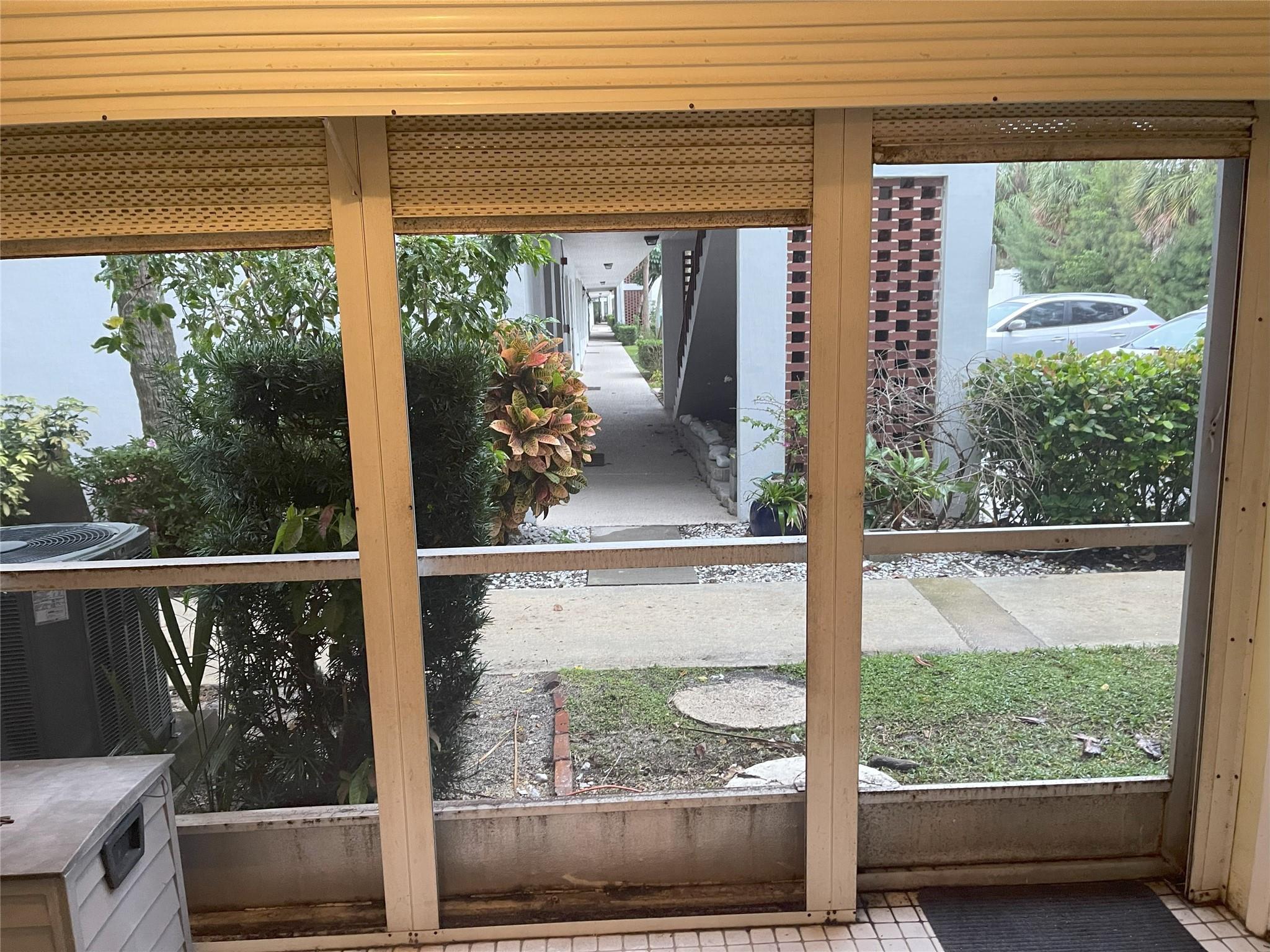 Lighthouse Point Gardens - Residential