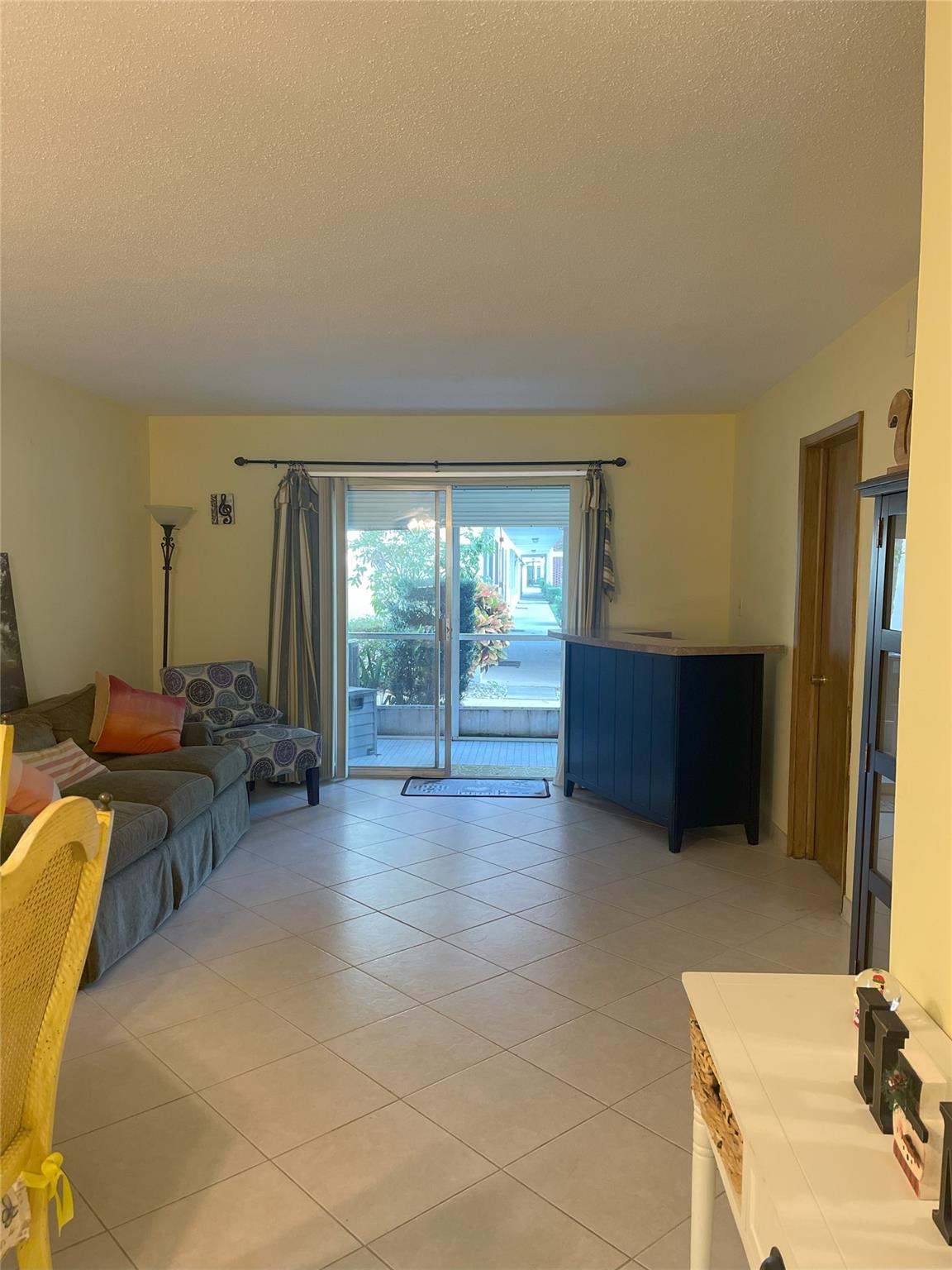 Lighthouse Point Gardens - Residential