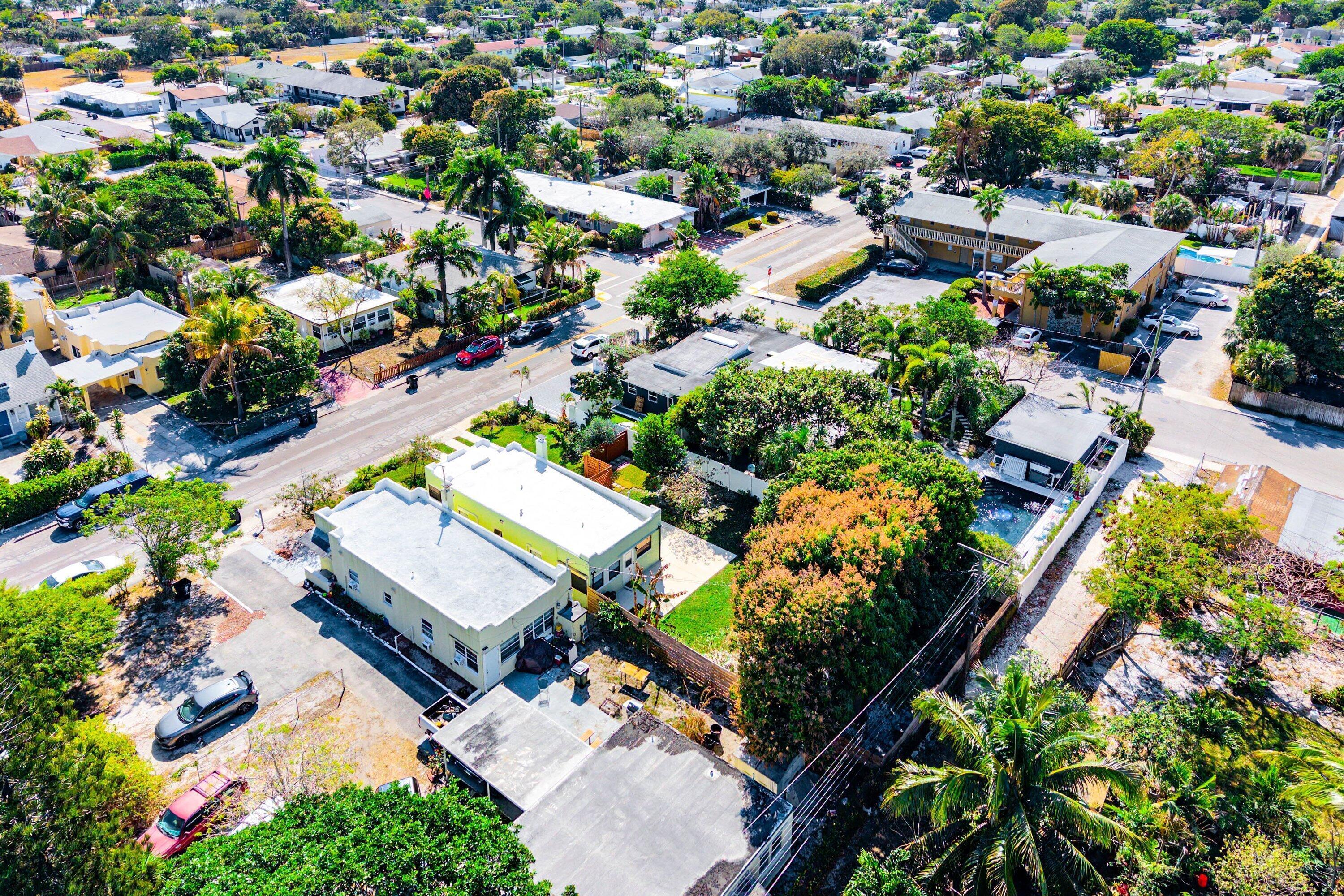 LAKE WORTH TOWN OF ADD 1 - Residential Lease