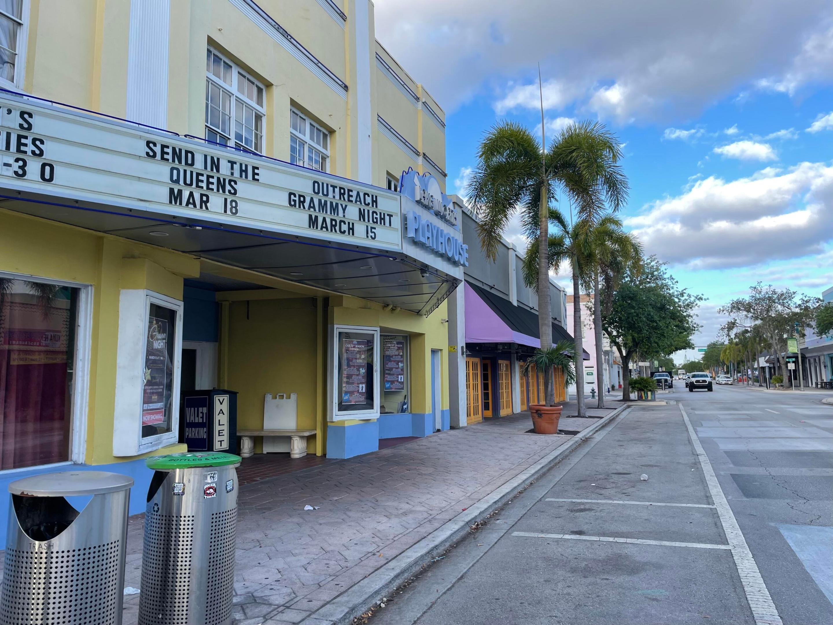 LAKE WORTH TOWN OF ADD 1 - Residential Lease