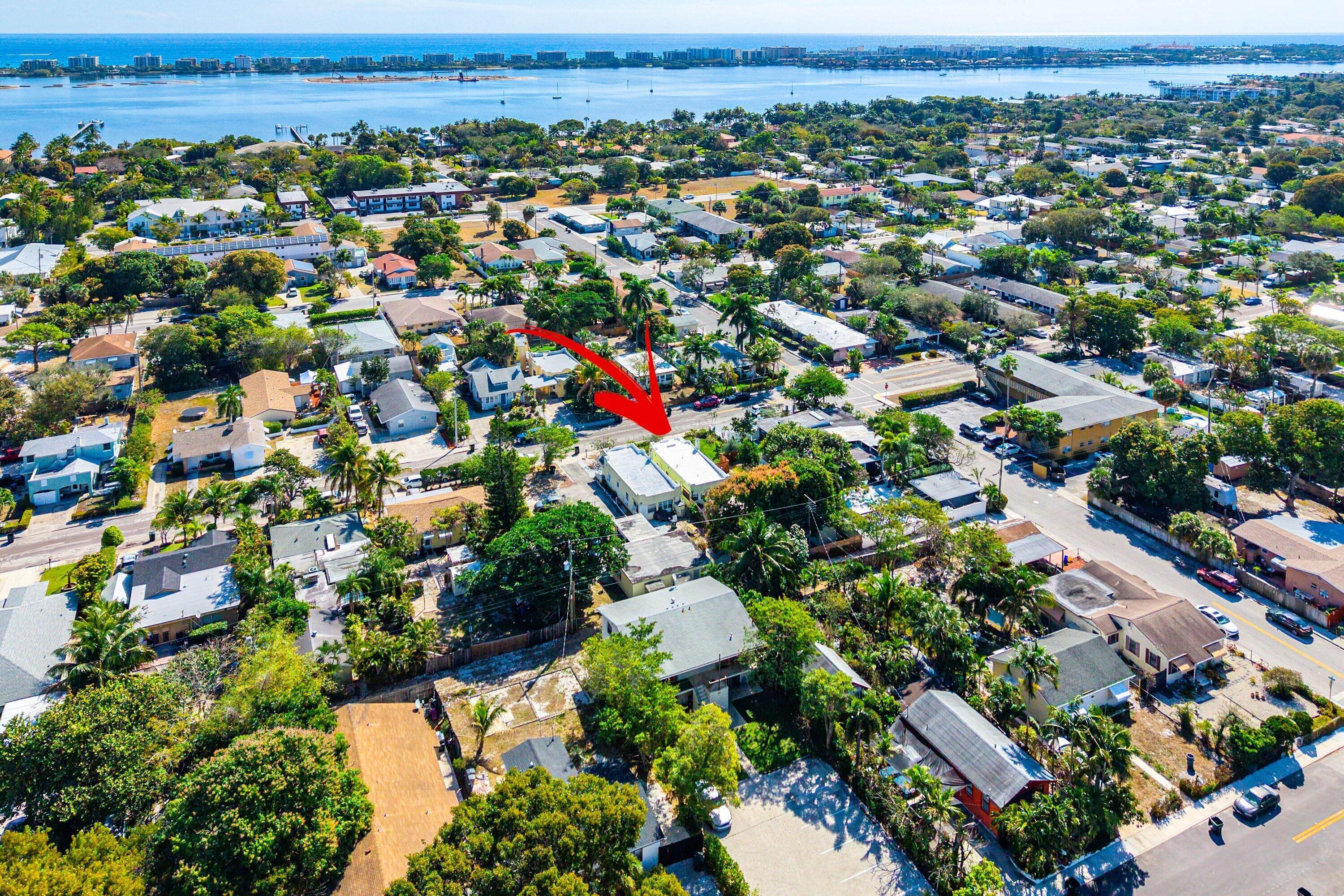 LAKE WORTH TOWN OF ADD 1 - Residential Lease