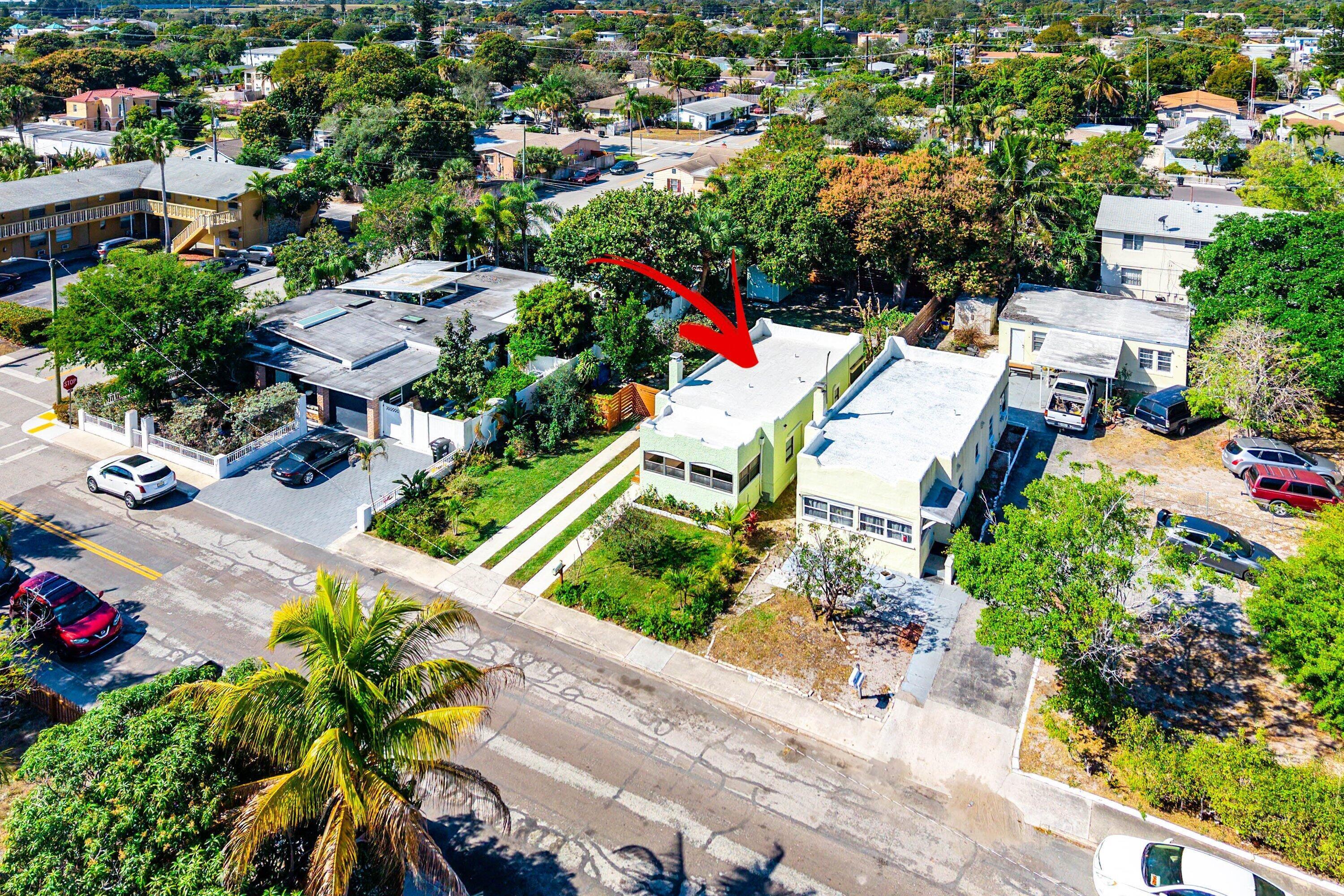 LAKE WORTH TOWN OF ADD 1 - Residential Lease