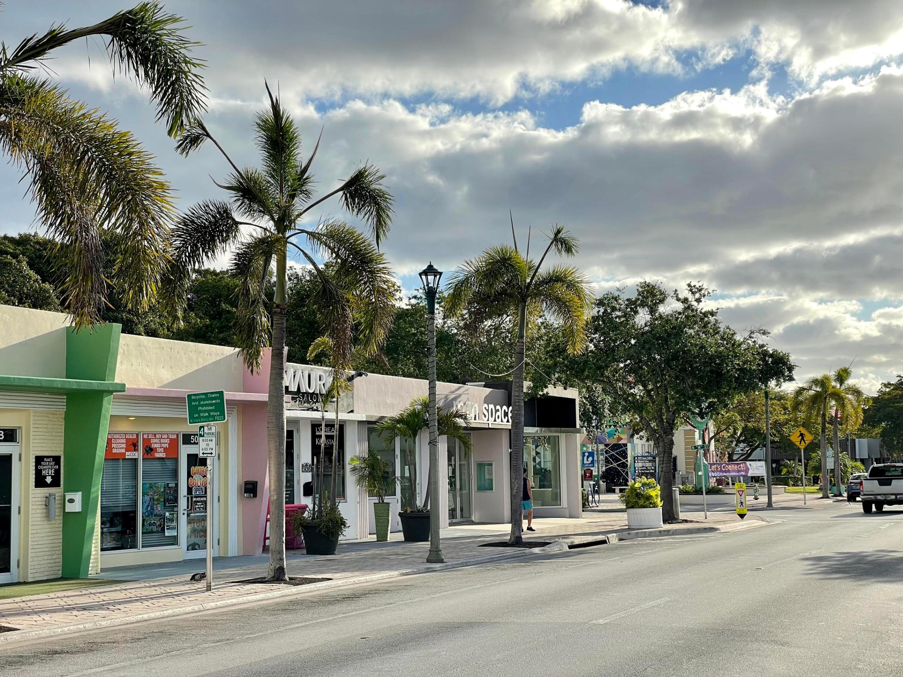 LAKE WORTH TOWN OF ADD 1 - Residential Lease