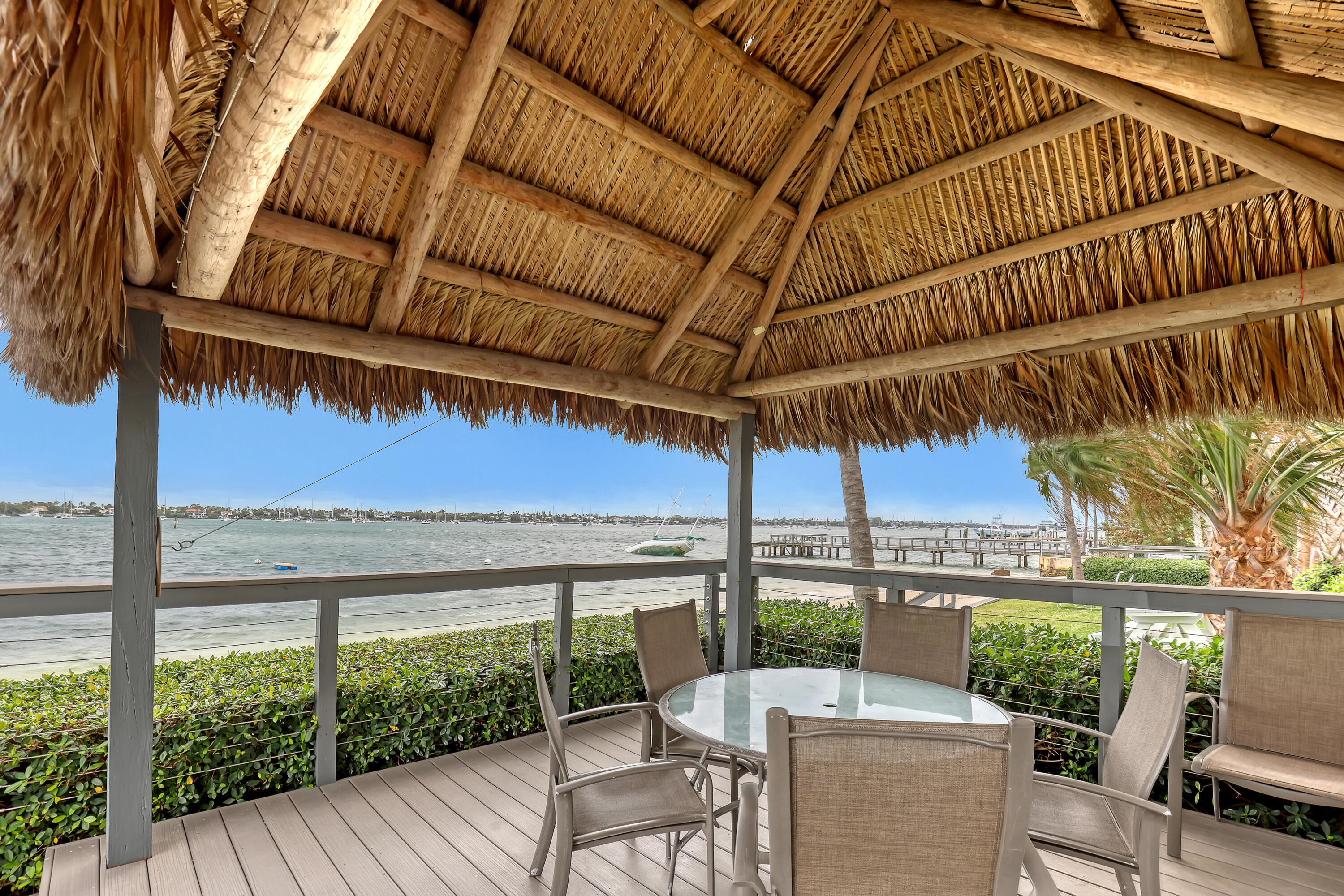 PALM BEACH HOUSE CONDO - Residential Lease