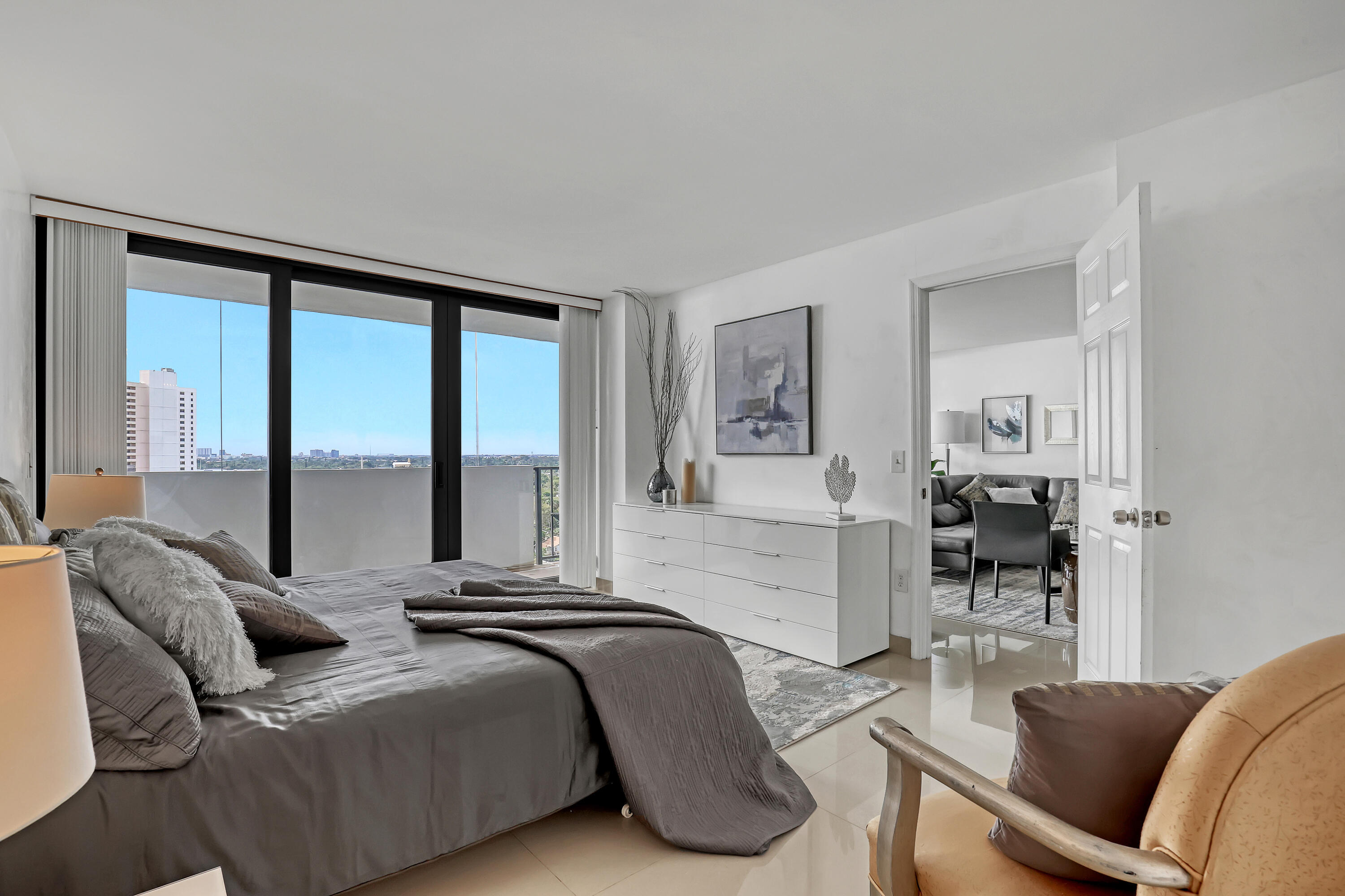 PALM BEACH HOUSE CONDO - Residential Lease