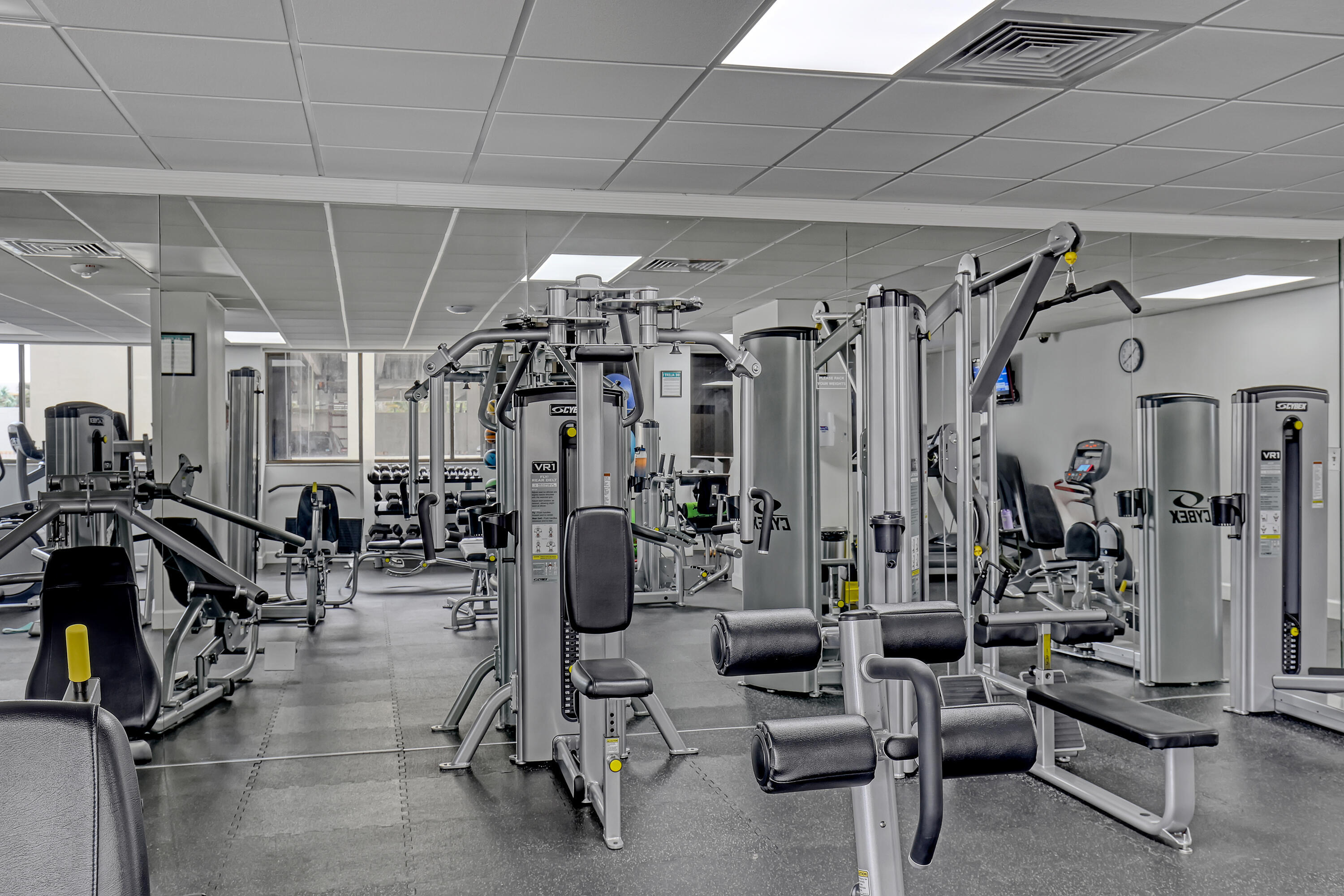 PALM BEACH HOUSE CONDO - Residential Lease