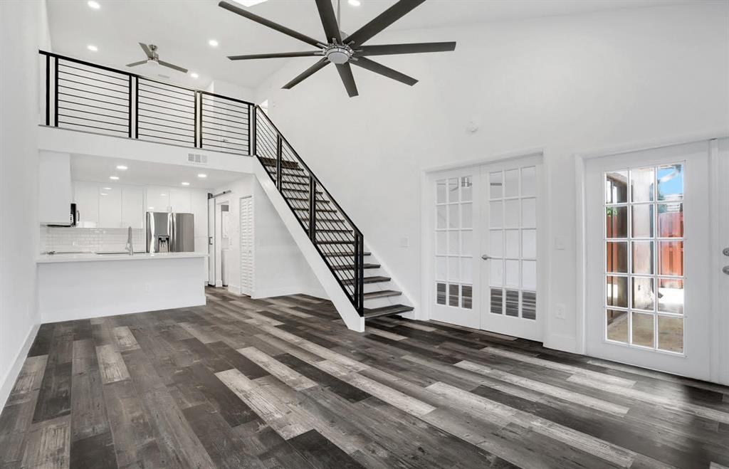SPACIOUS BRAND NEW BEAUTIFULLY REMODELED 2 BED 2 BATH WITH SUPER HIGH CEILINGS AND LOFT WITH A FENCED IN PRIVATE PATIO!!! LUXURY VINYL FLOORING THRU OUGHT,RENOVATED KITCHENS AND BATHROOMS, FLOORS, FEATURING QUARTZ COUNTERTOPS AND SS APPLIANCES.WASHER AND DRYER IN UNIT. LARGE FENCED IN PATIO AREA GREAT FOR ENTERTAINING. COMMUNITY POOL AND TENNIS. CONVENIENT LOCATION WITH EASY ACCESS TO DOWNTOWN WEST PALM BEACH, BEACHES, RESTAURANTS AND SHOPPING!