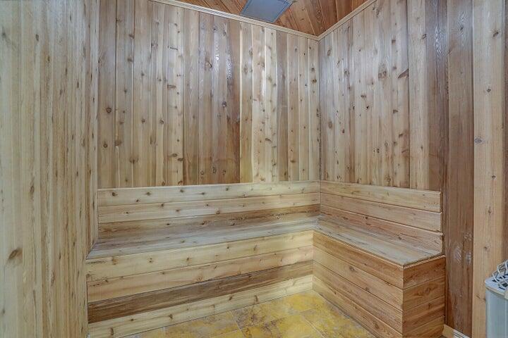 Via Delfino - Residential