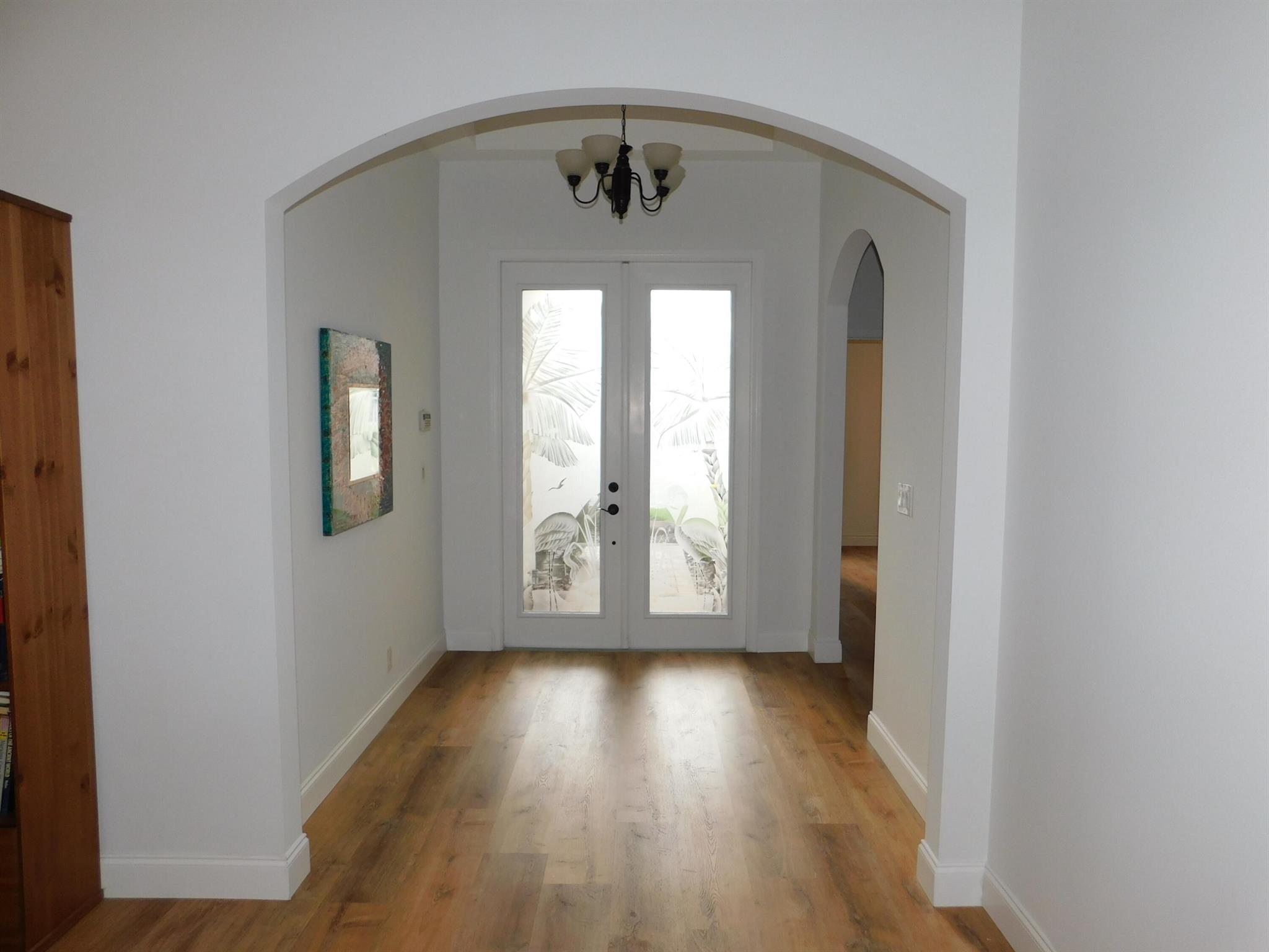 8617 White Cay