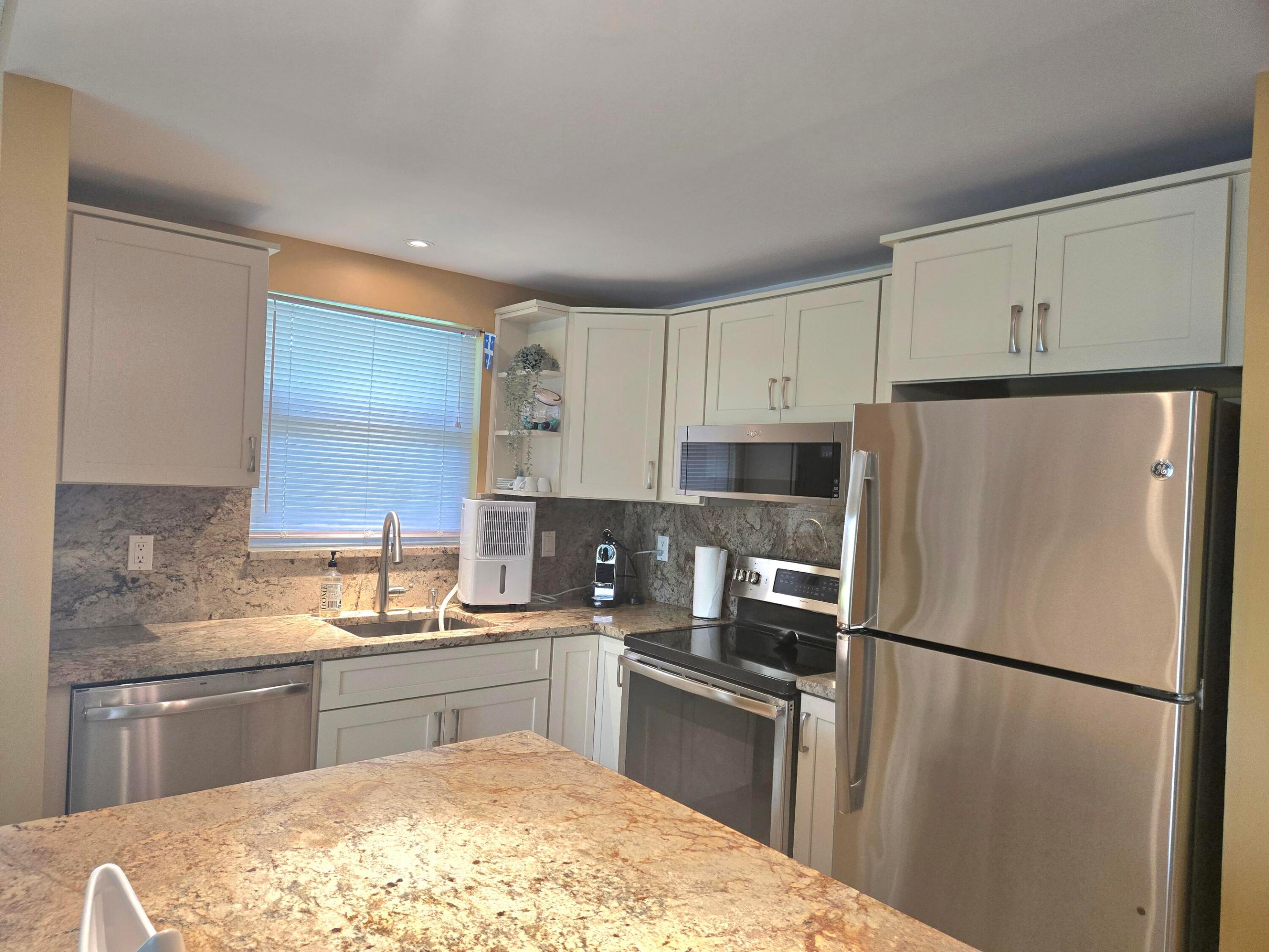 CENTURY VILLAGE WPB - Residential
