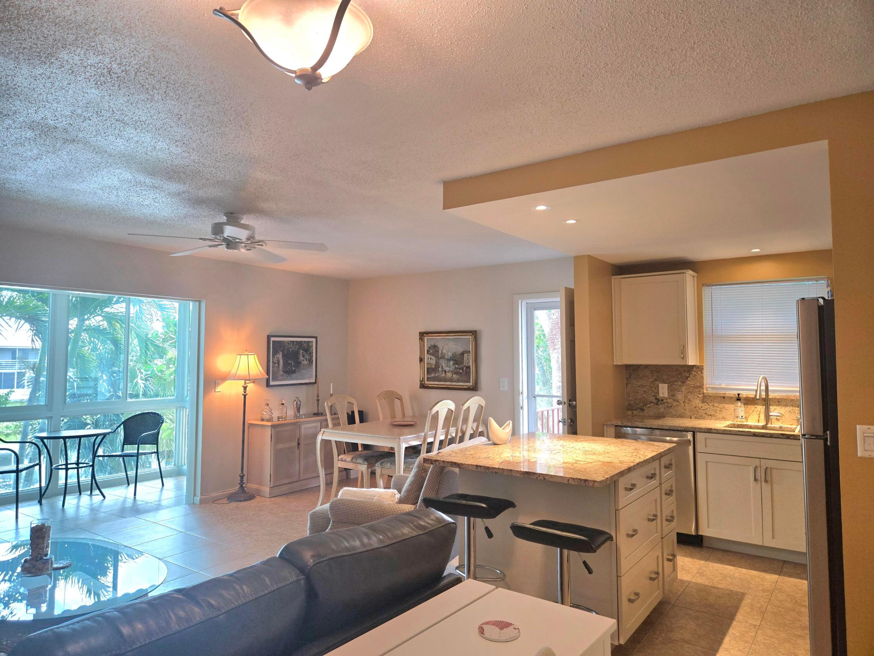 CENTURY VILLAGE WPB - Residential