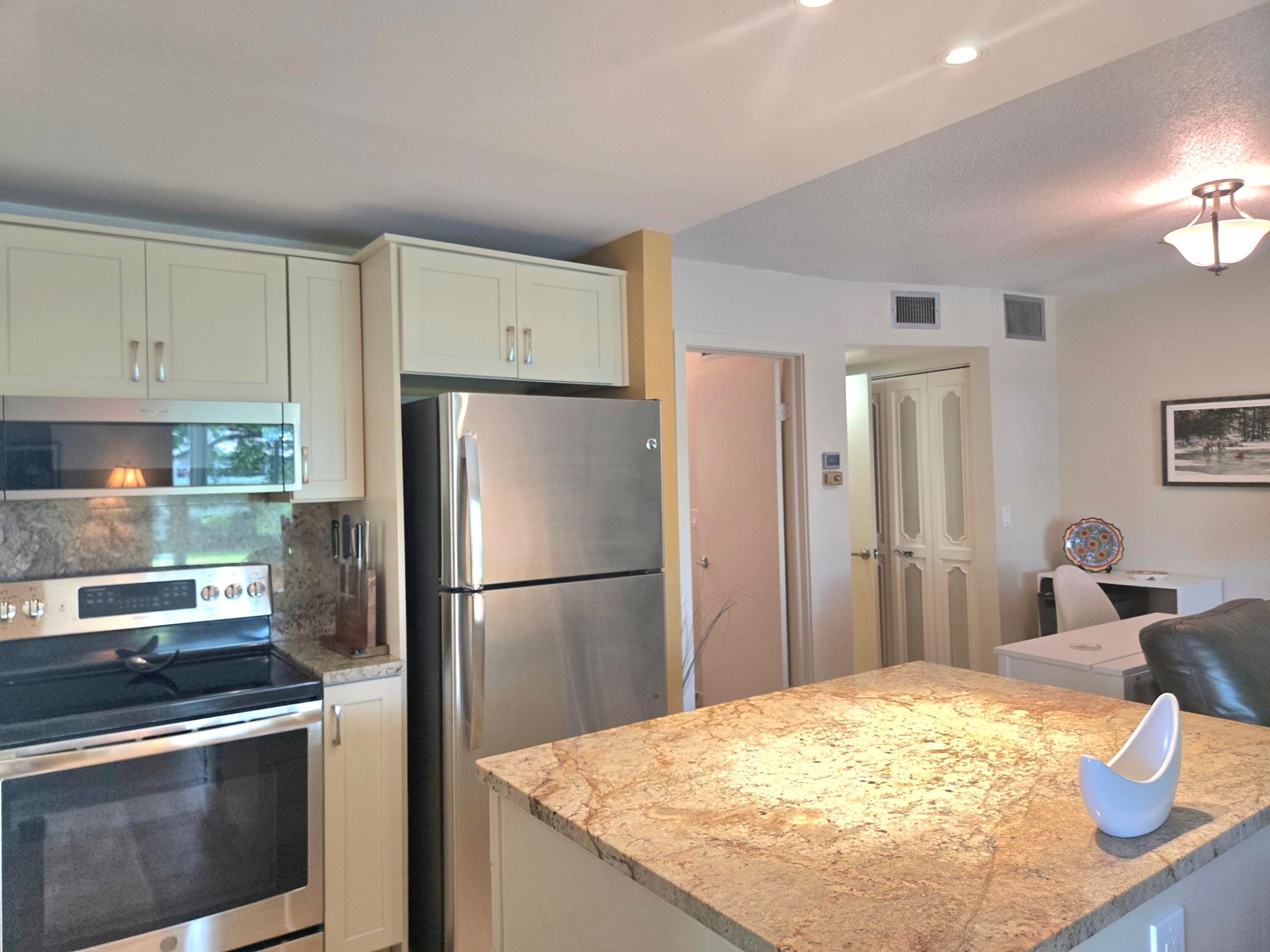 CENTURY VILLAGE WPB - Residential