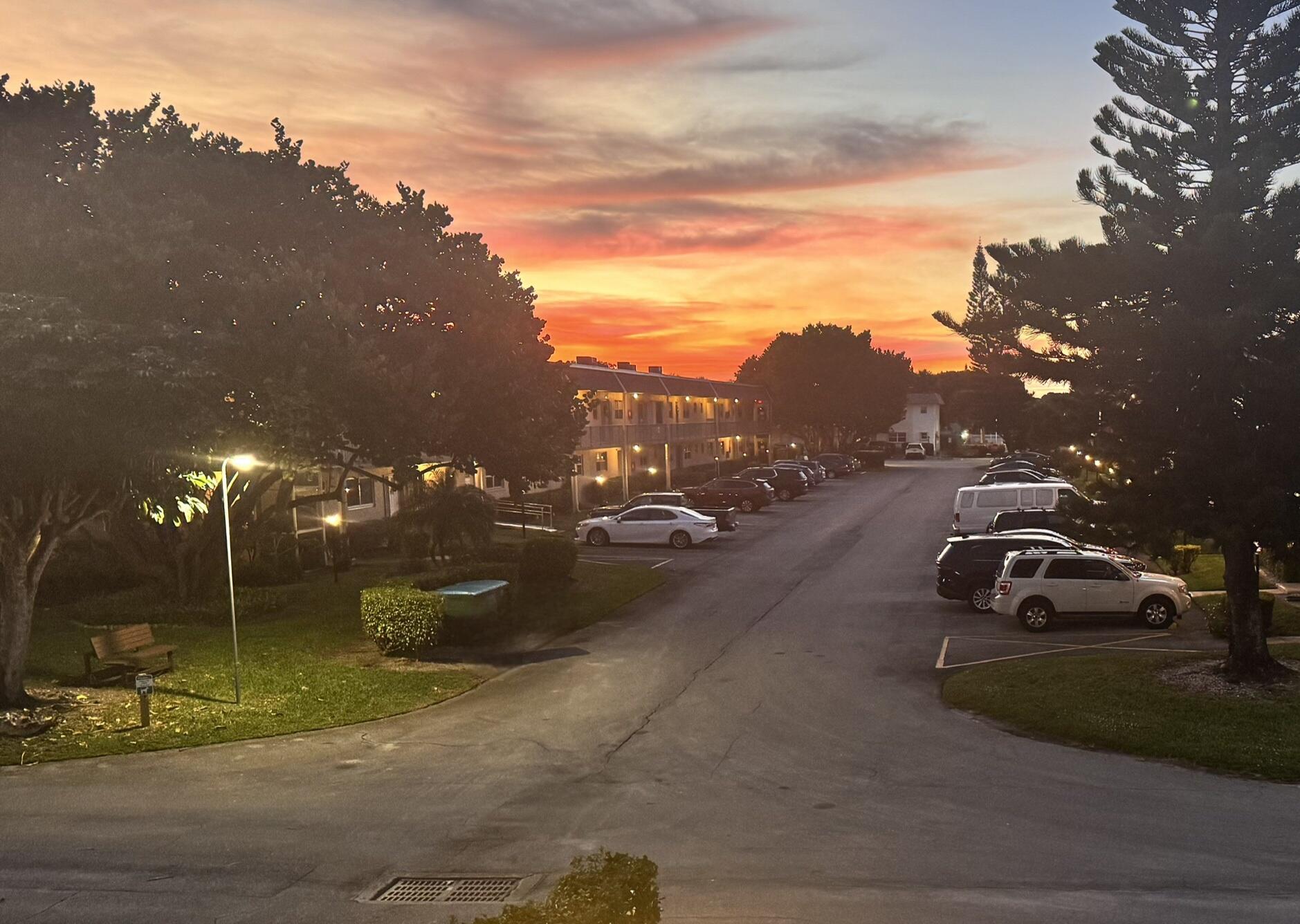 CENTURY VILLAGE WPB - Residential