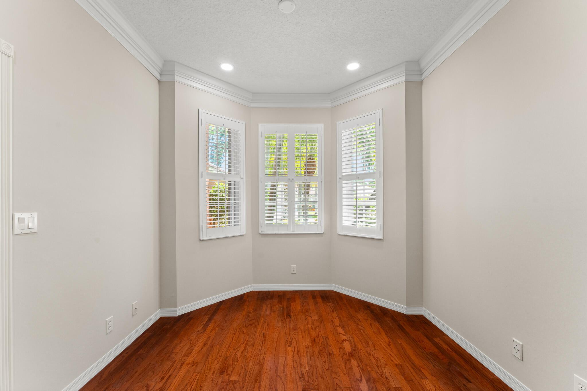 3676 NW Deer Oak Drive