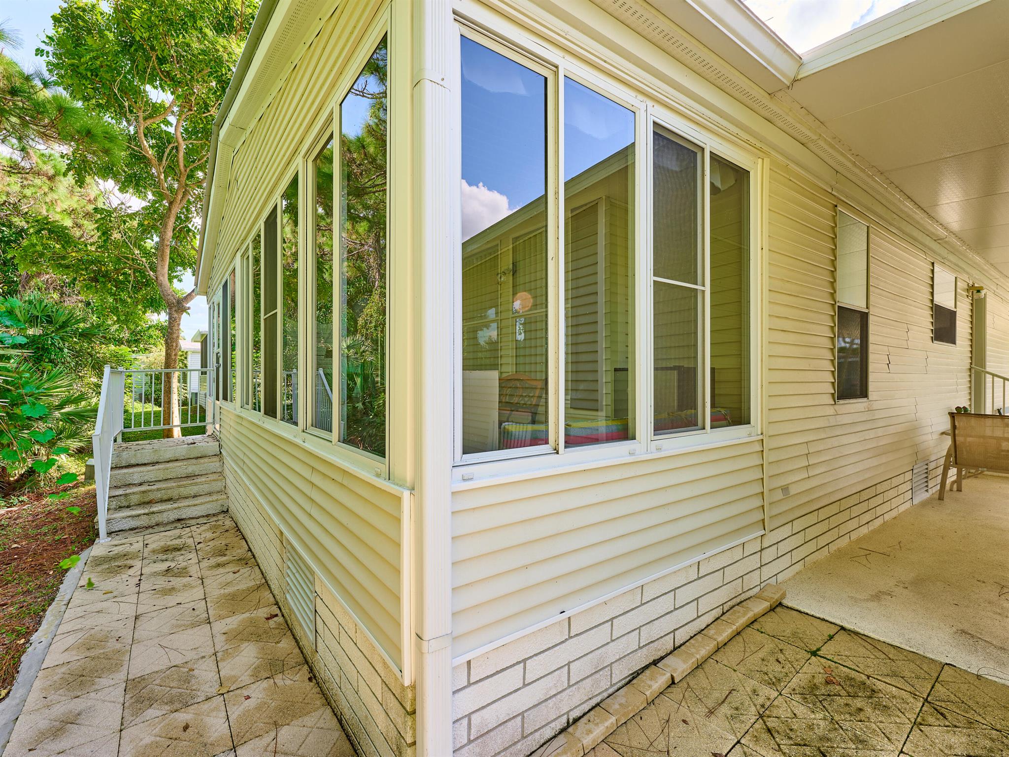 Pinelake Gardens & Estate - Residential