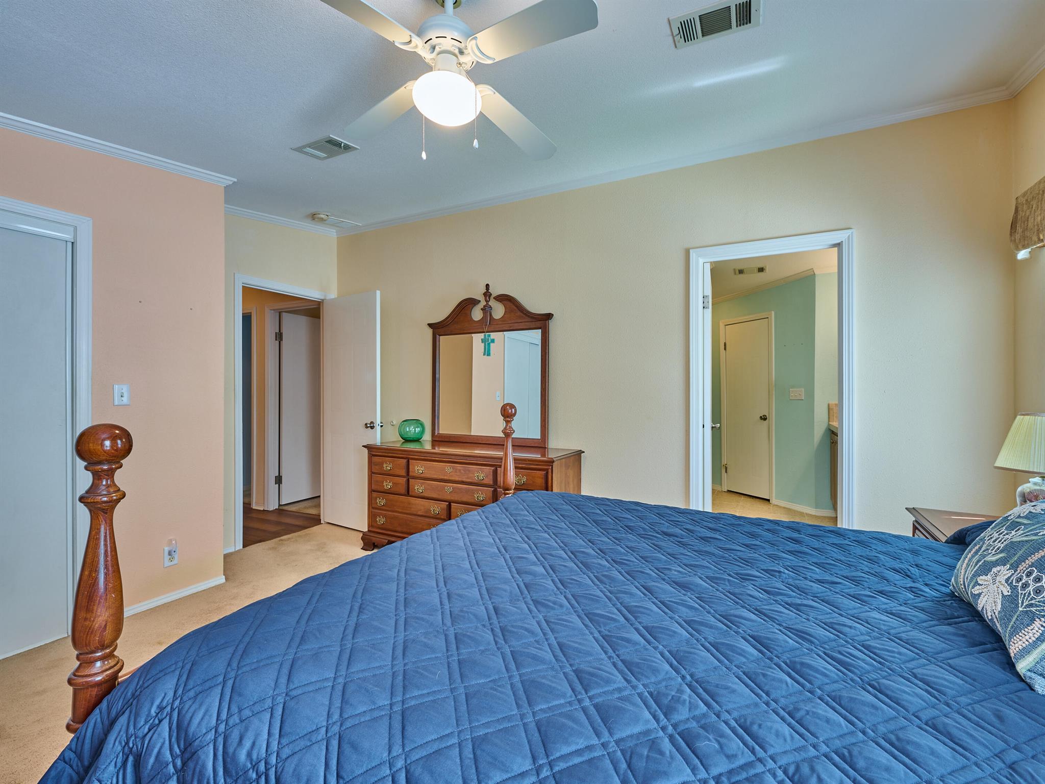 Pinelake Gardens & Estate - Residential