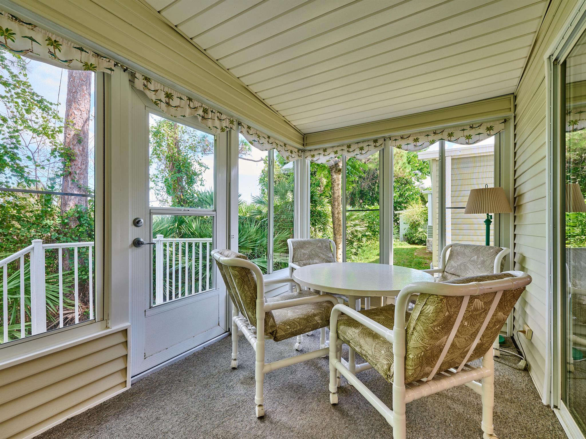 Pinelake Gardens & Estate - Residential