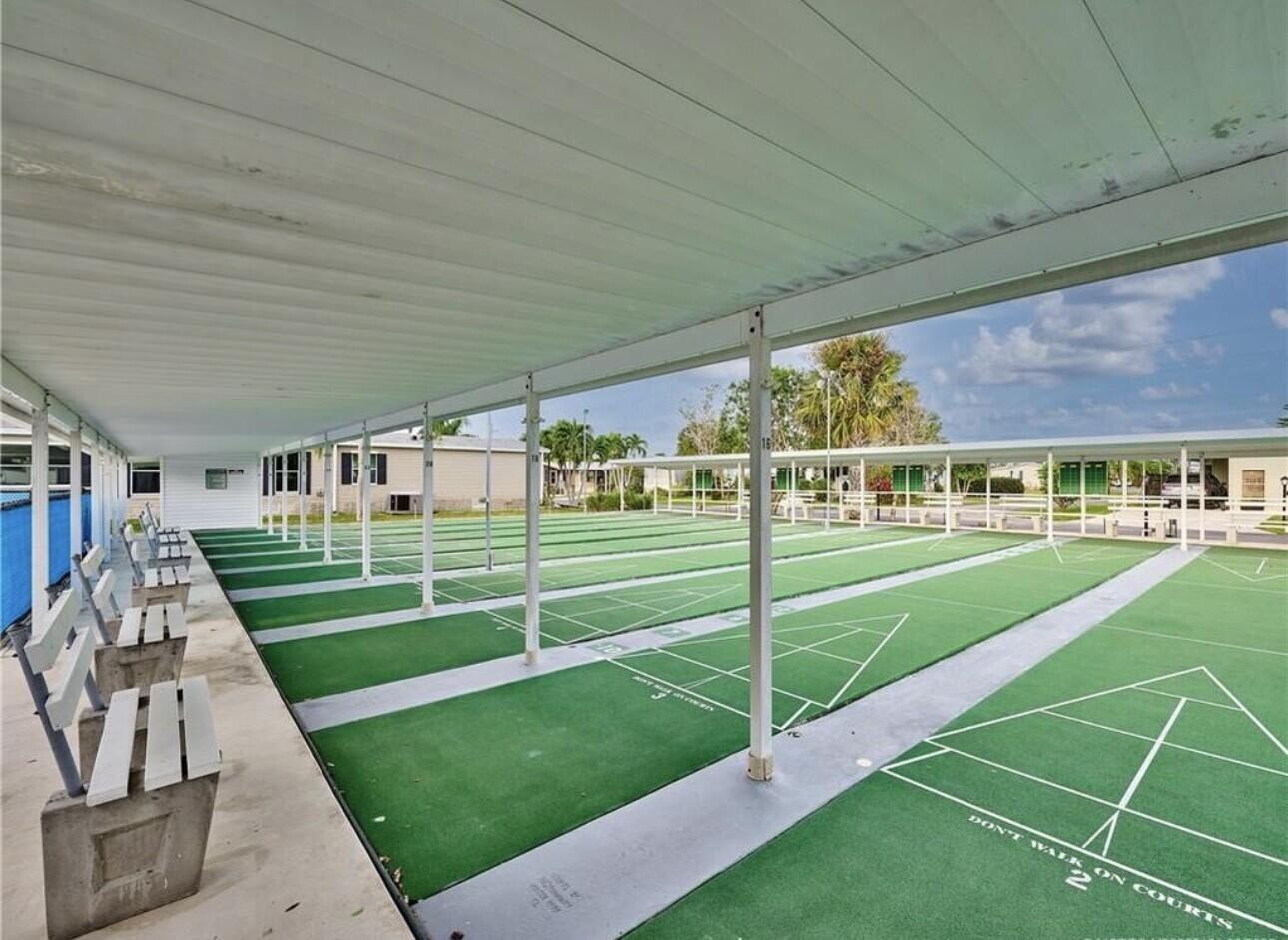 Pinelake Gardens & Estate - Residential