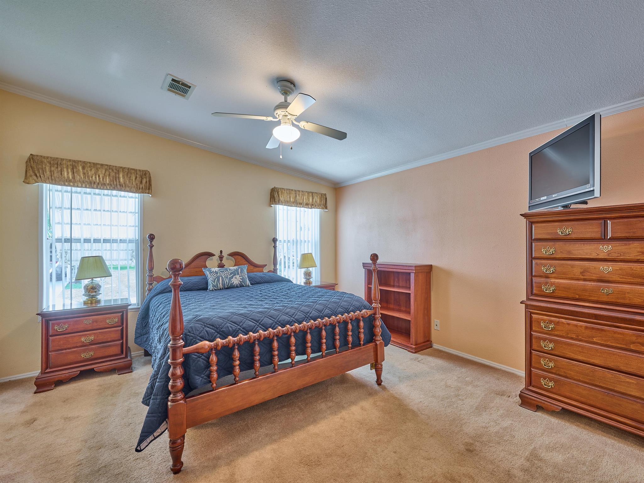 Pinelake Gardens & Estate - Residential