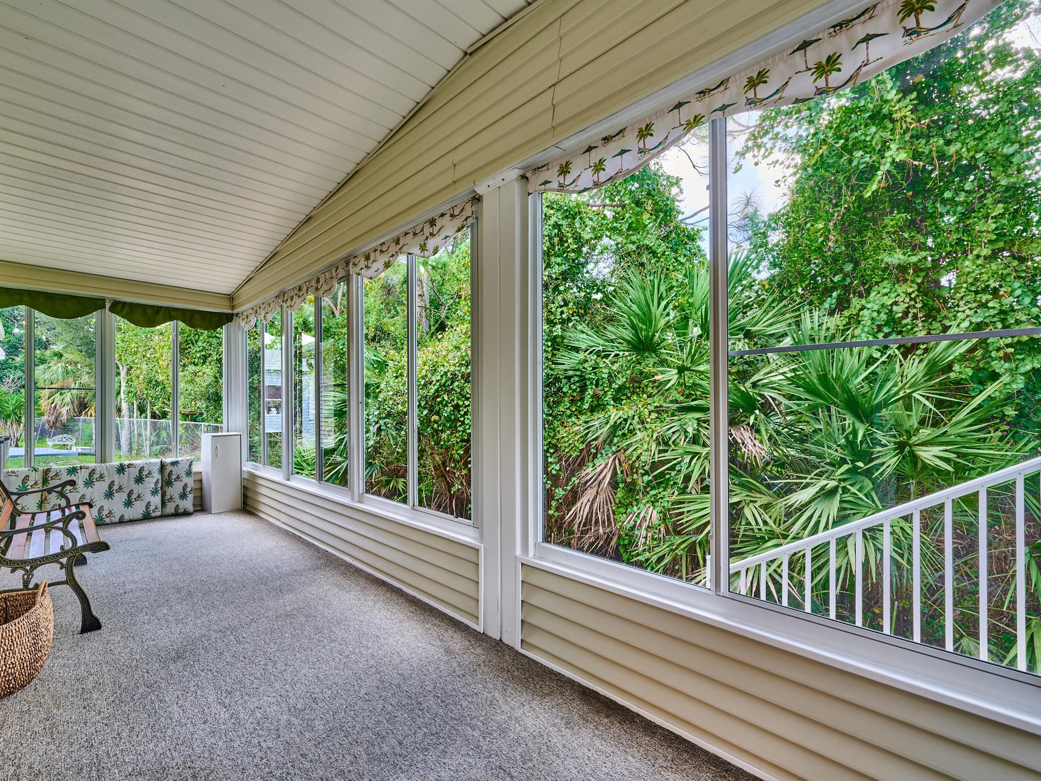 Pinelake Gardens & Estate - Residential
