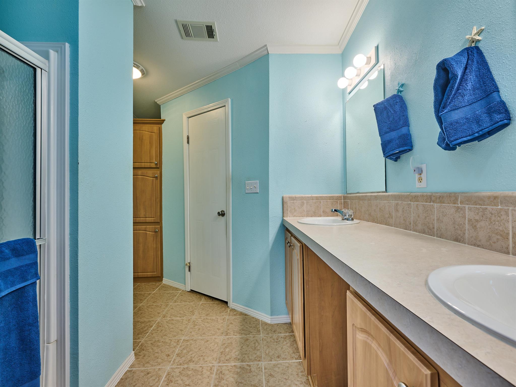 Pinelake Gardens & Estate - Residential