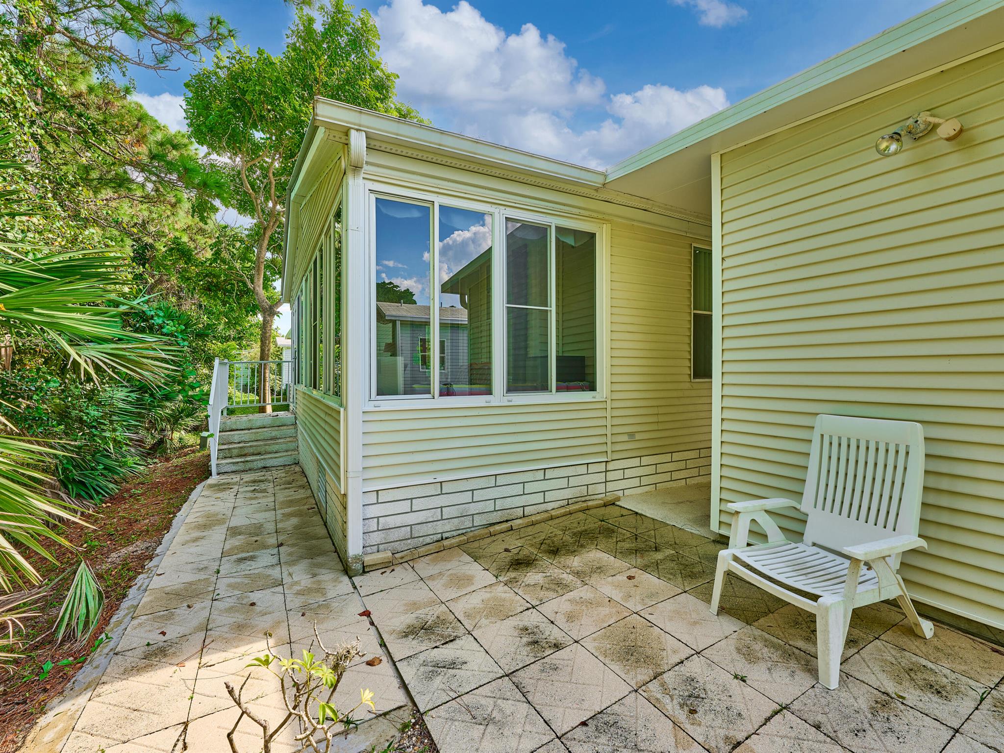 Pinelake Gardens & Estate - Residential