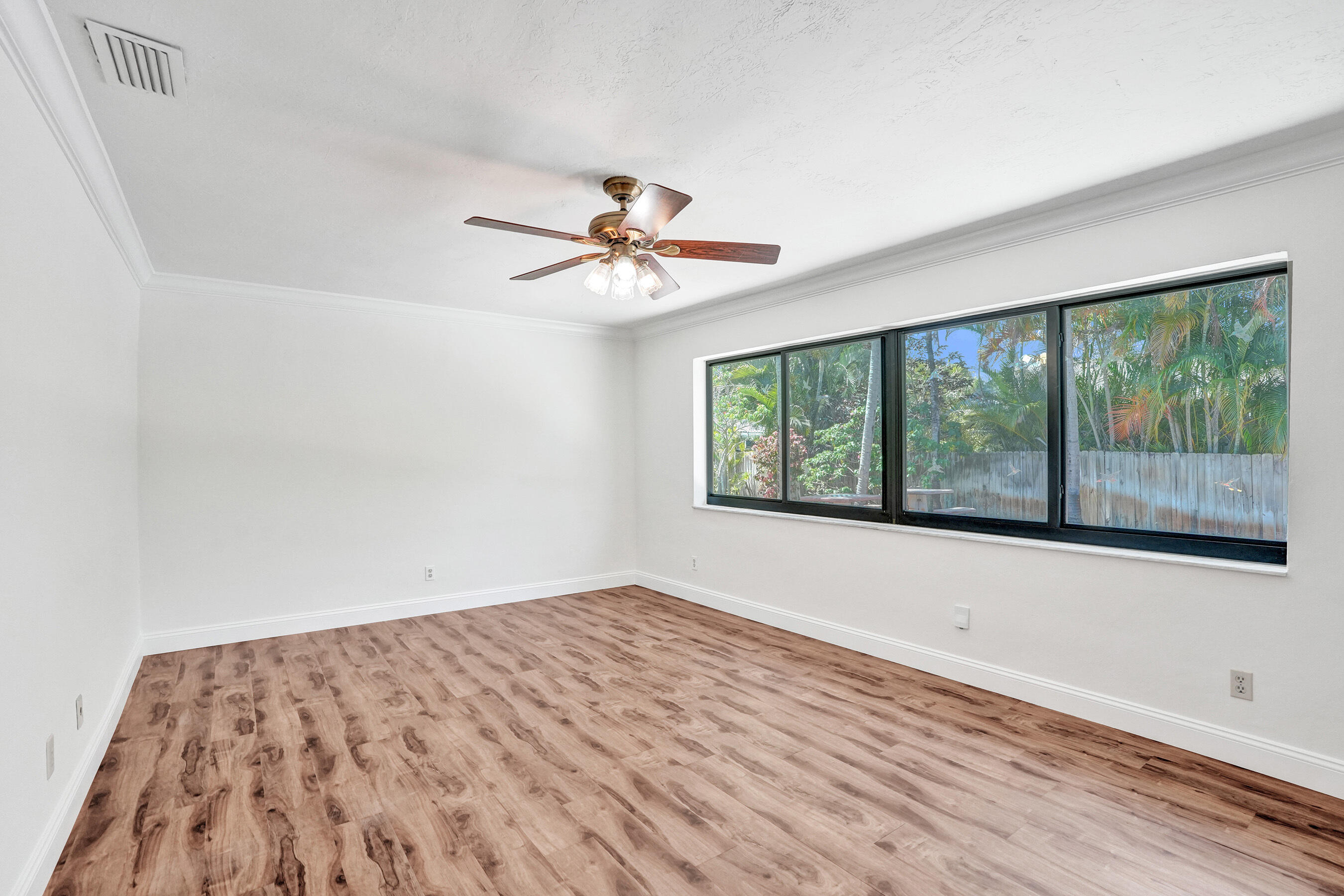 FLAMINGO GARDENS-BLACK OLIVE SEC - Residential