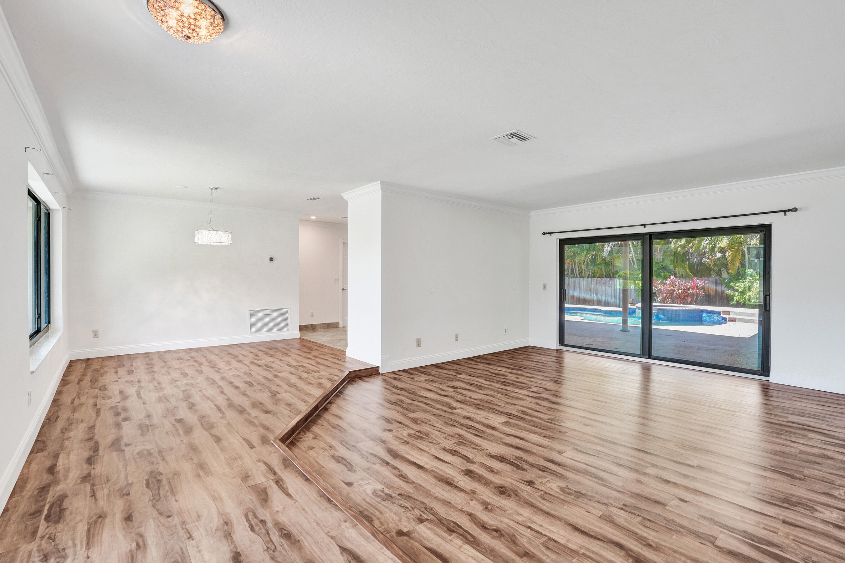 FLAMINGO GARDENS-BLACK OLIVE SEC - Residential