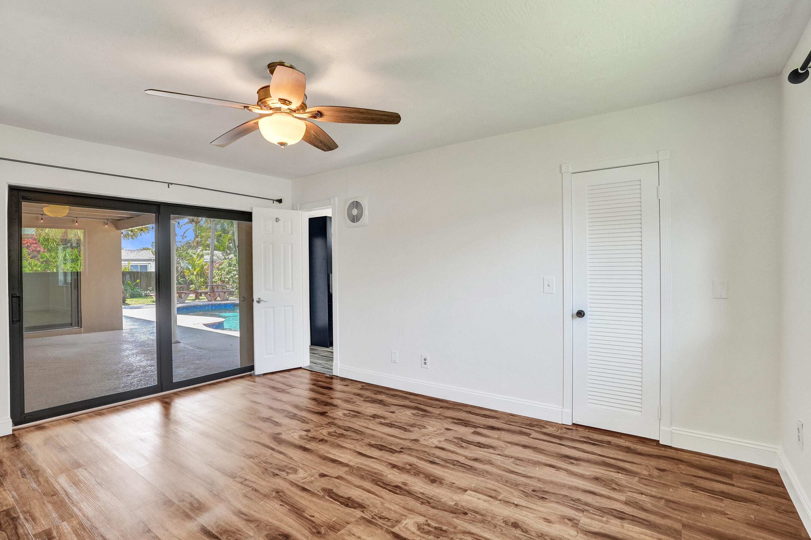 FLAMINGO GARDENS-BLACK OLIVE SEC - Residential