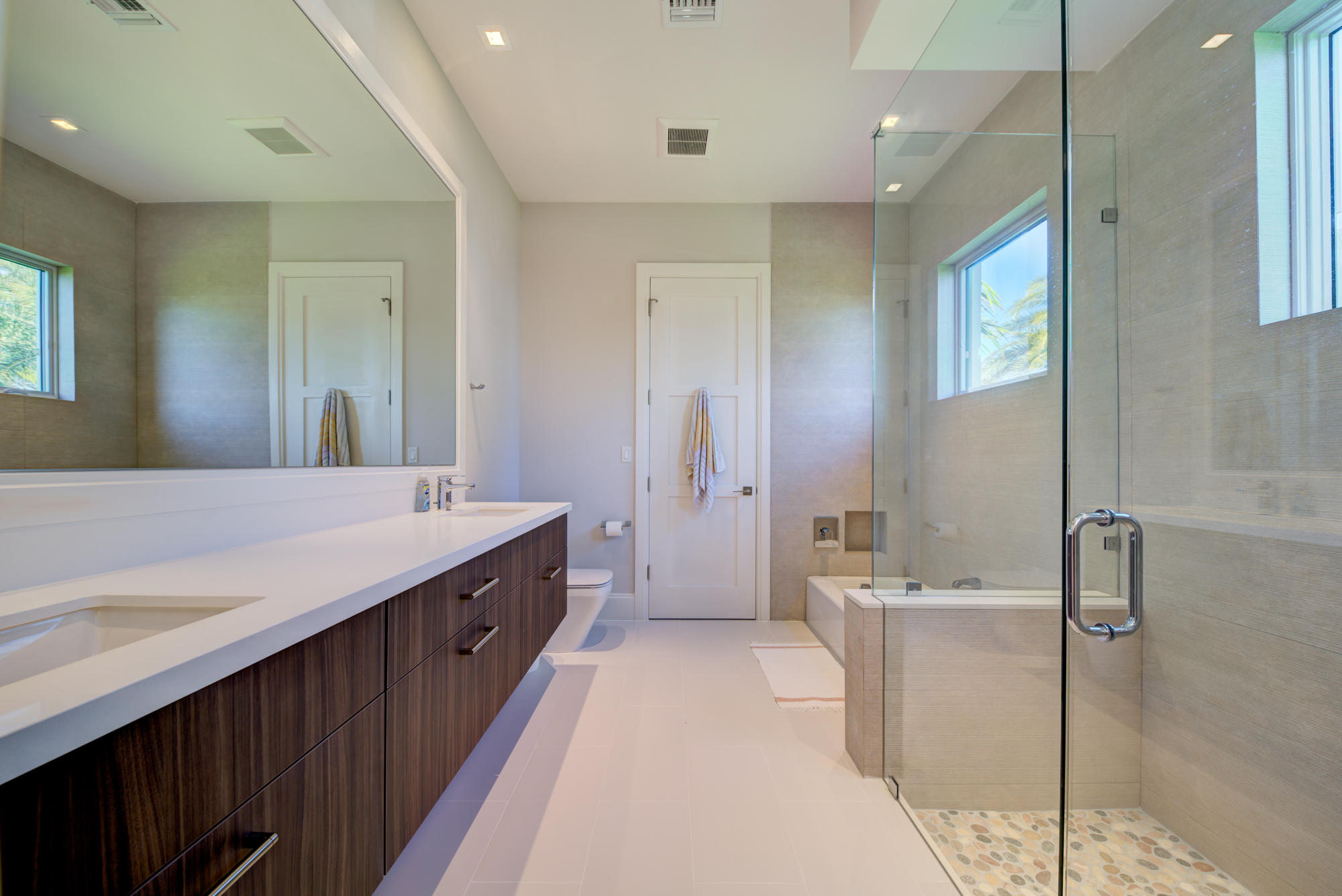 HARBOR PLACE - Residential