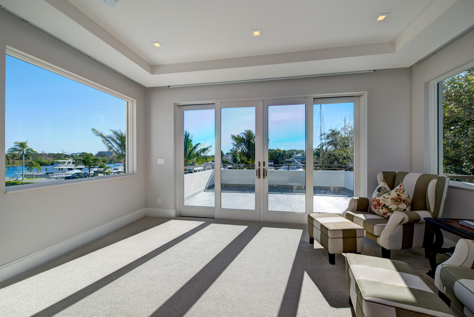 HARBOR PLACE - Residential